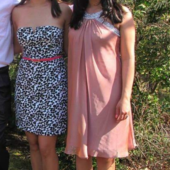 Dress - Picture 5 of 5